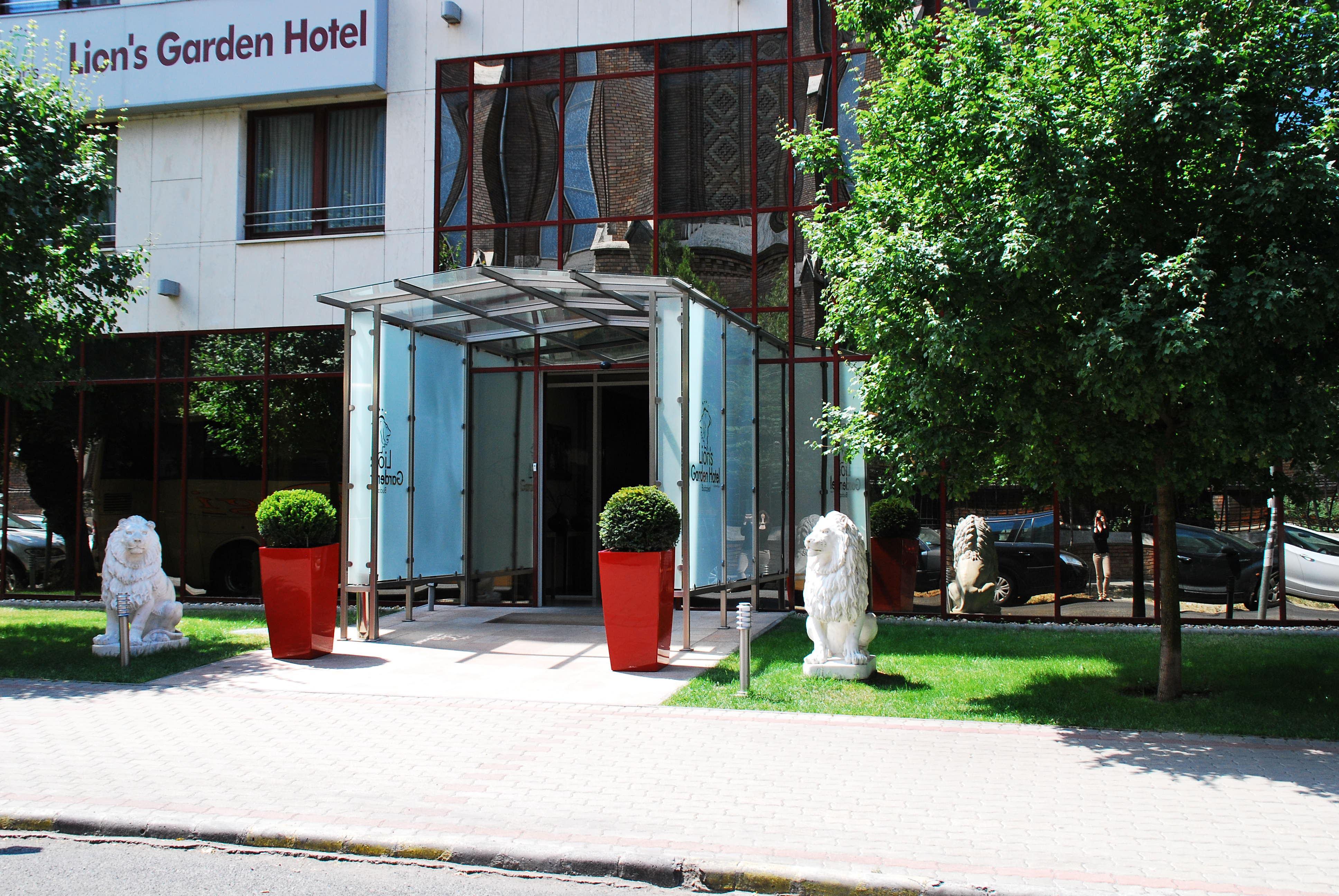 מלון Lion's Garden 4*