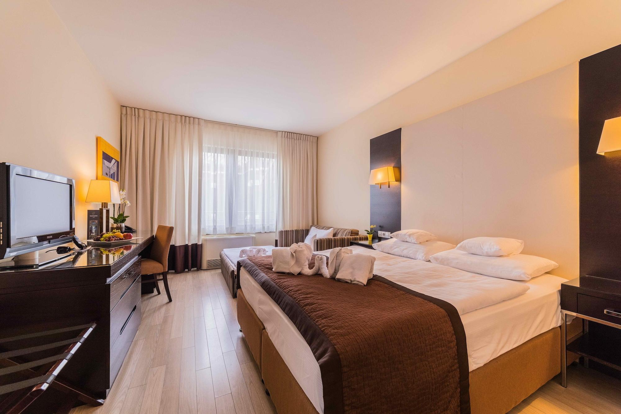 Lion's Garden Hotel Budapest